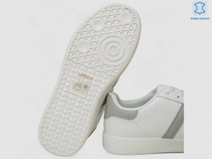 Кроссовки Stilli