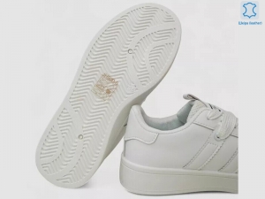 Кроссовки Stilli