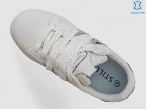 Кроссовки Stilli