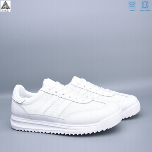 Кроссовки Stilli