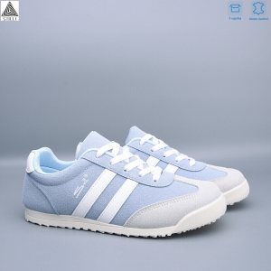 Кроссовки Stilli