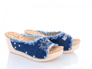 Шлепанцы Demur