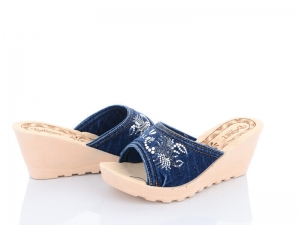 Шлепанцы Demur