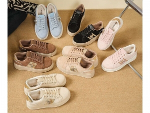 Кроссовки Golden