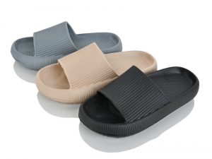 Шлепанцы Lion-Lu