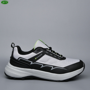 Кроссовки Bayota