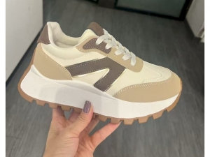 Кроссовки Gold