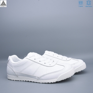 Кроссовки Stilli