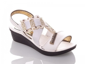 Босоножки Demur