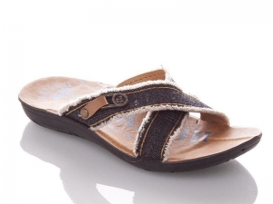 Шлепанцы Demur