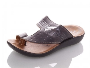 Шлепанцы Demur