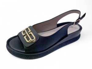 Босоножки Goodin