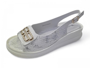 Босоножки Goodin