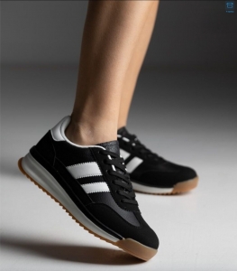 Кроссовки Horoso