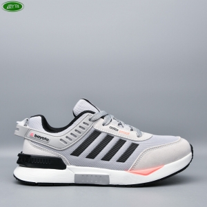 Кроссовки Bayota