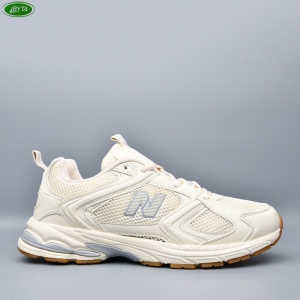 Кроссовки Bayota