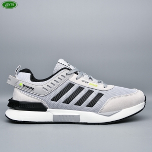 Кроссовки Bayota