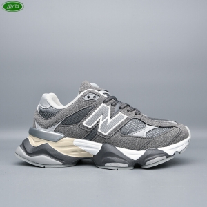 Кроссовки Bayota