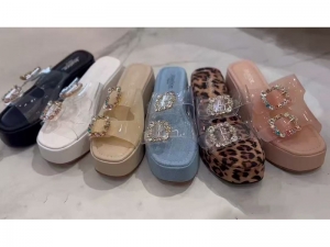 Шлепанцы Gold