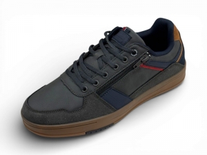 Кроссовки Badoxx