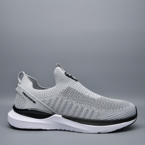 Кроссовки New Yike