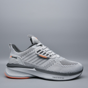 Кроссовки New Yike