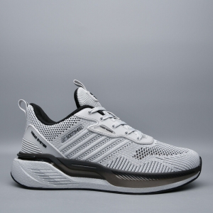 Кроссовки New Yike