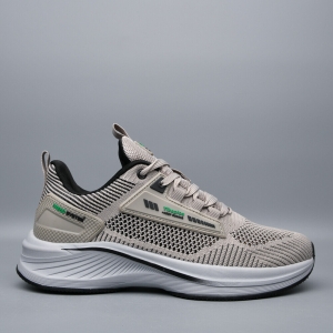 Кроссовки New Yike