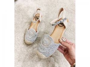 Босоножки Paris