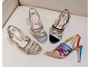 Босоножки Paris