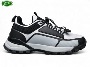 Кроссовки Bayota