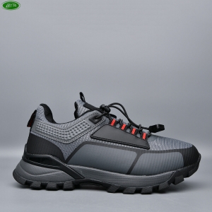 Кроссовки Bayota