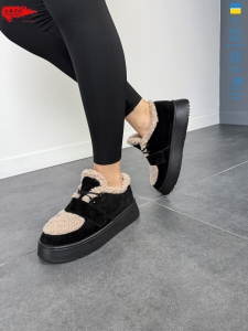 Кроссовки ARTO