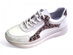 Кроссовки Goodin