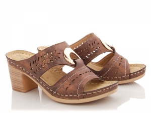 Шлепанцы Varia