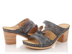 Шлепанцы Varia