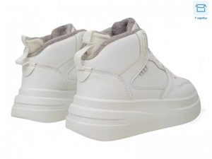 Кроссовки Stilli