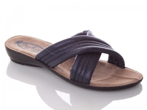 Шлепанцы Demur