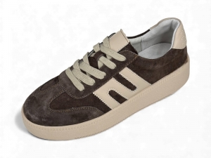 Кроссовки Badoxx