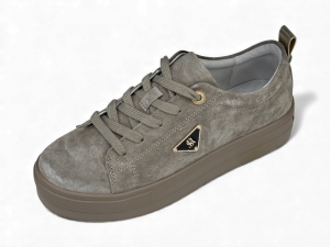 Кроссовки Badoxx