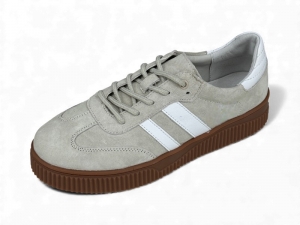 Кроссовки Badoxx