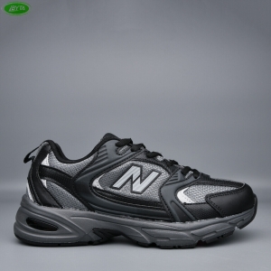 Кроссовки Bayota