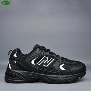 Кроссовки Bayota