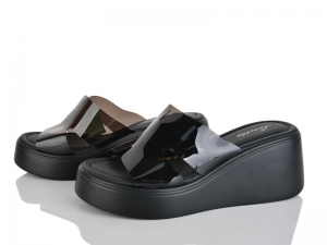 Шлепанцы Loretta