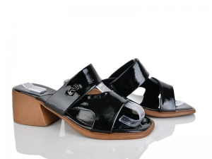 Шлепанцы Loretta