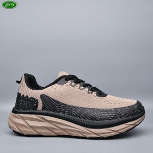 Кроссовки Bayota