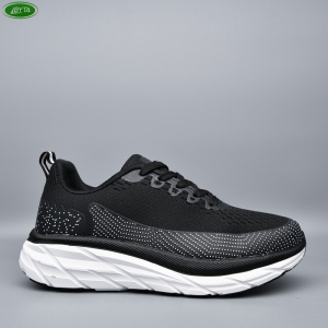 Кроссовки Bayota