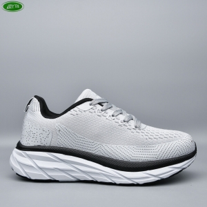 Кроссовки Bayota