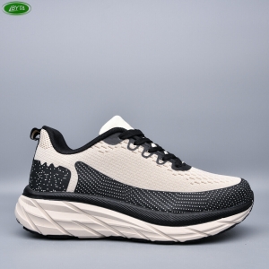 Кроссовки Bayota