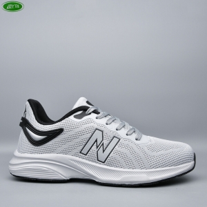 Кроссовки Bayota